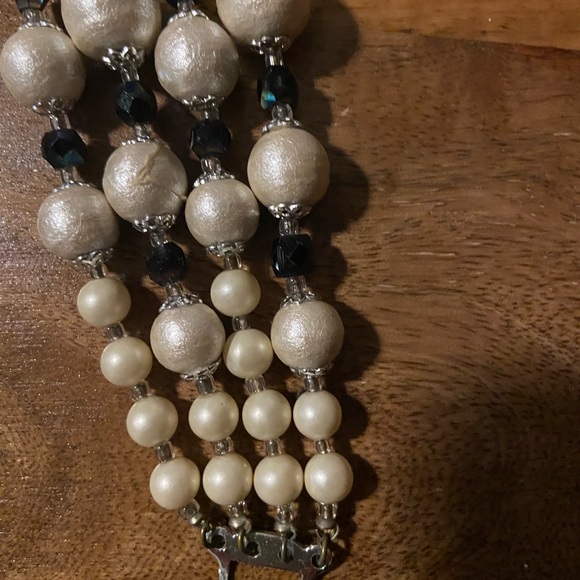 1960’ necklace and bracelet set. - Picture 4 of 6